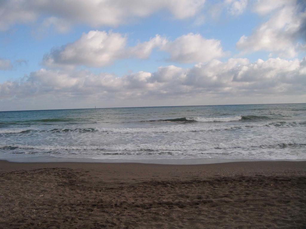 Duquesa De Espana Torremolinos Luaran gambar